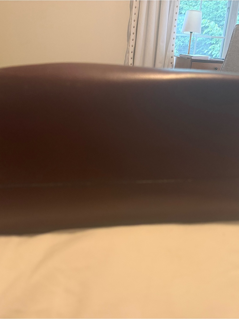 Women’s Leather Tote Bag in Deep Burgundy - Picture 2 of 8